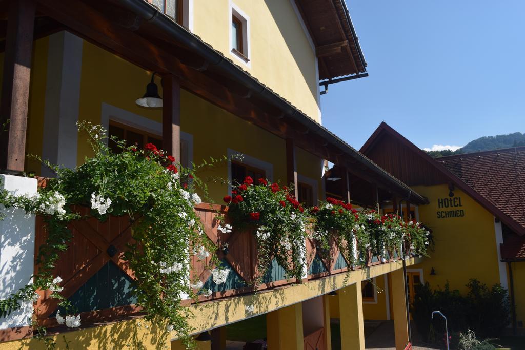 Gasthof Hotel Schmied Arnfels Exterior foto